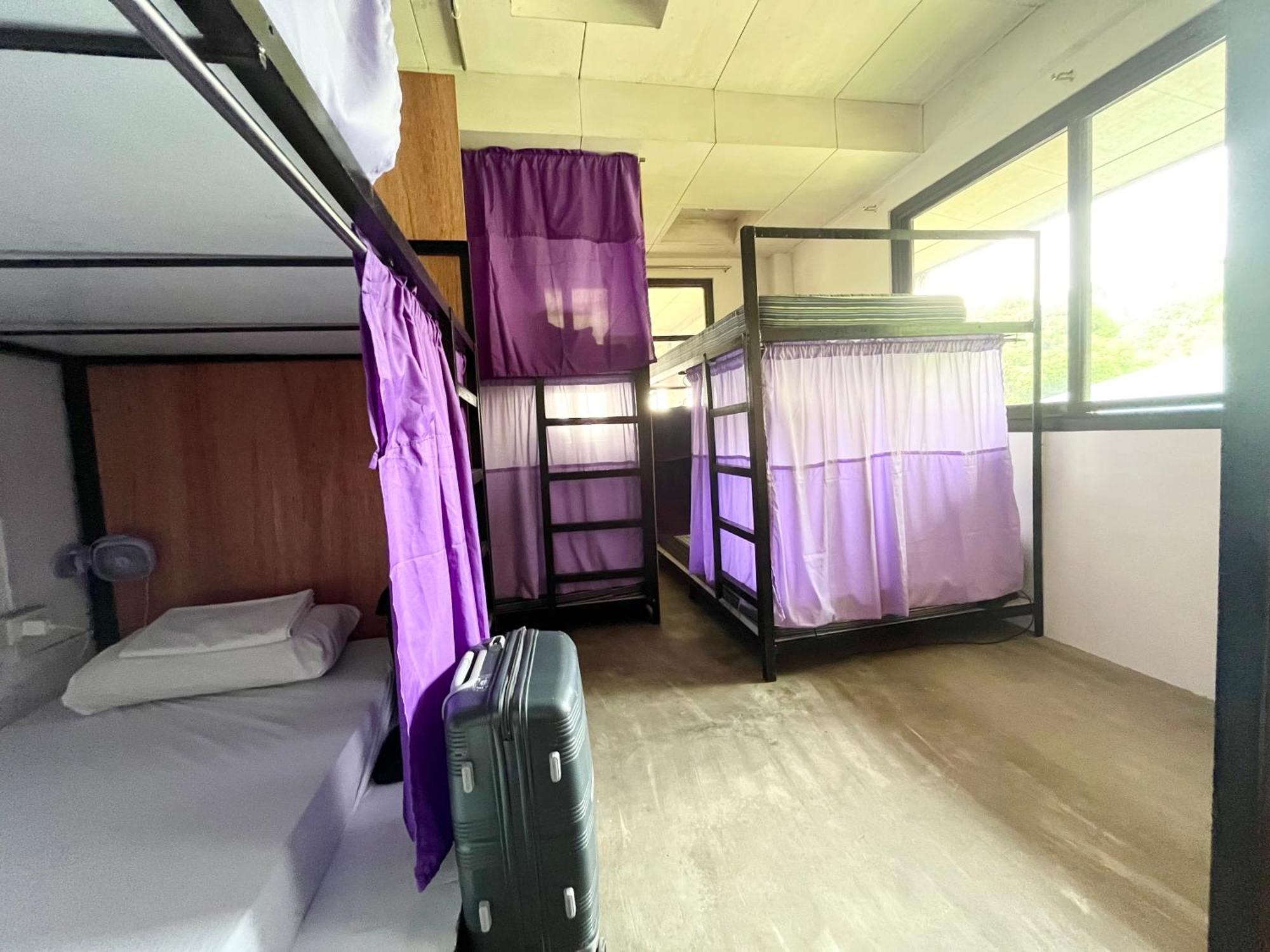 Uncharted Hostel Puerto Galera Luaran gambar