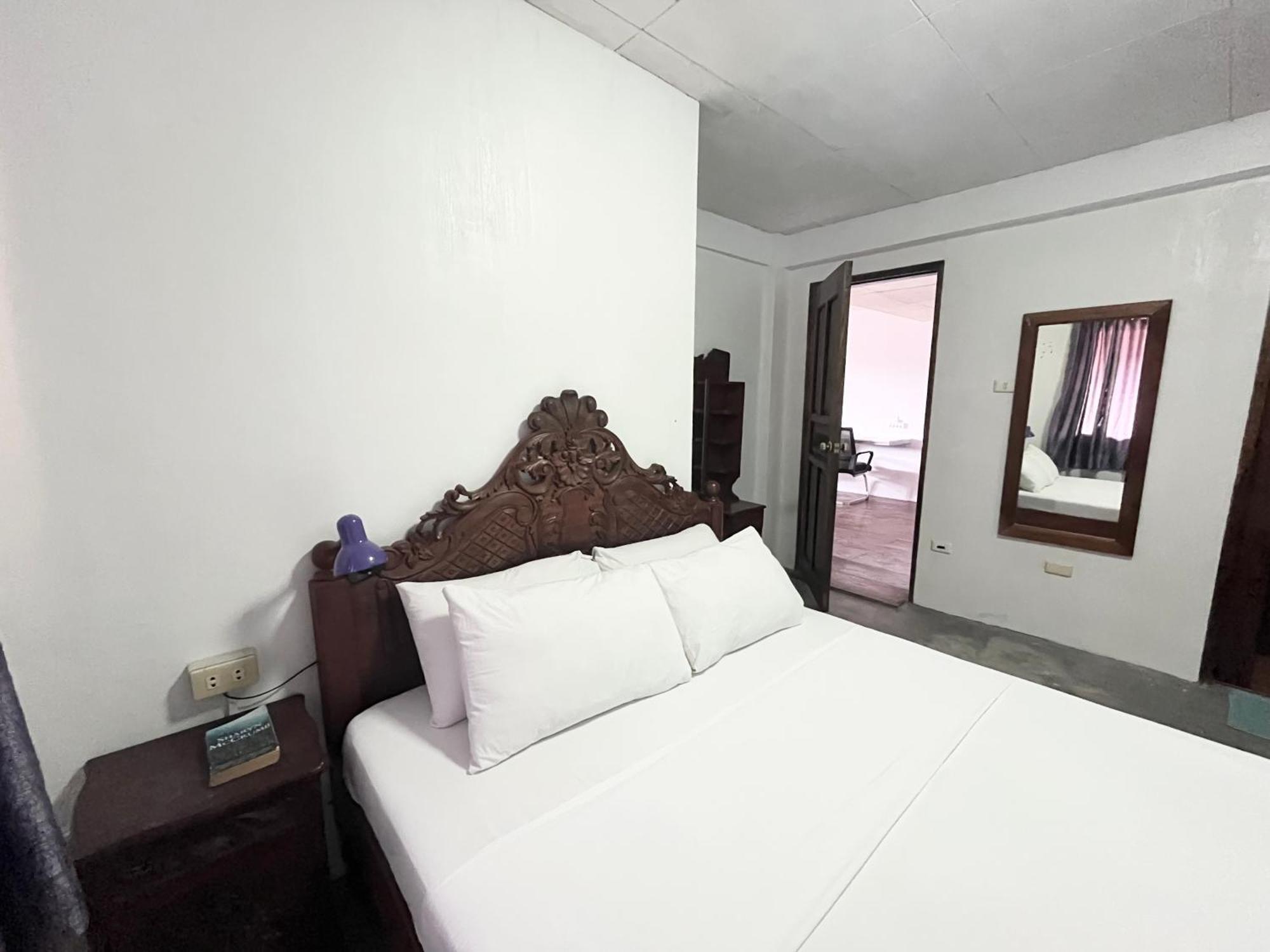 Uncharted Hostel Puerto Galera Luaran gambar