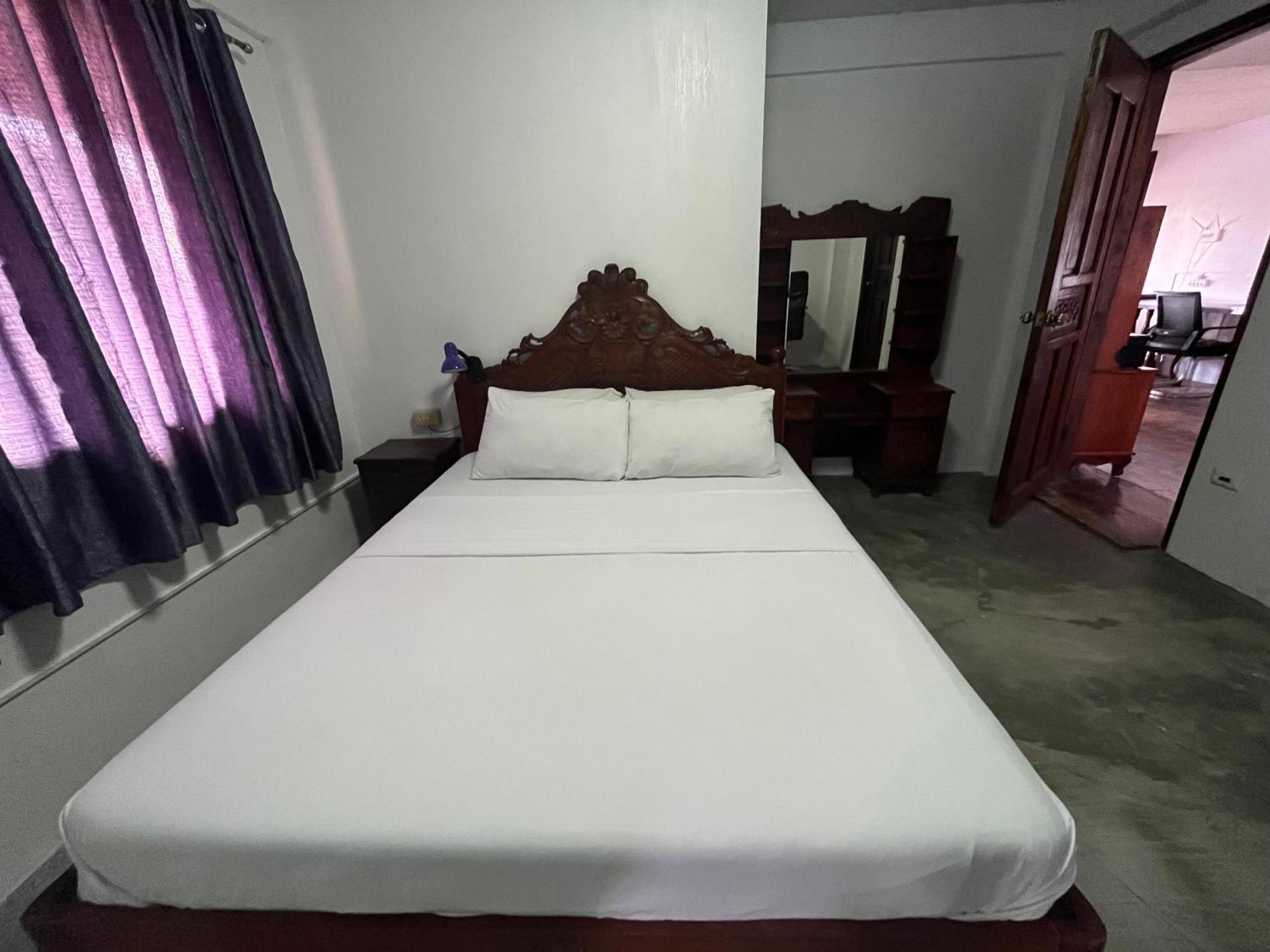 Uncharted Hostel Puerto Galera Luaran gambar